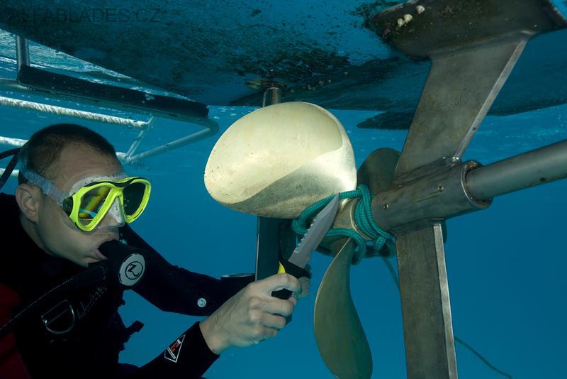 UNDERWATER KINETICS Blue Tang Titanium BluntTip Yelow