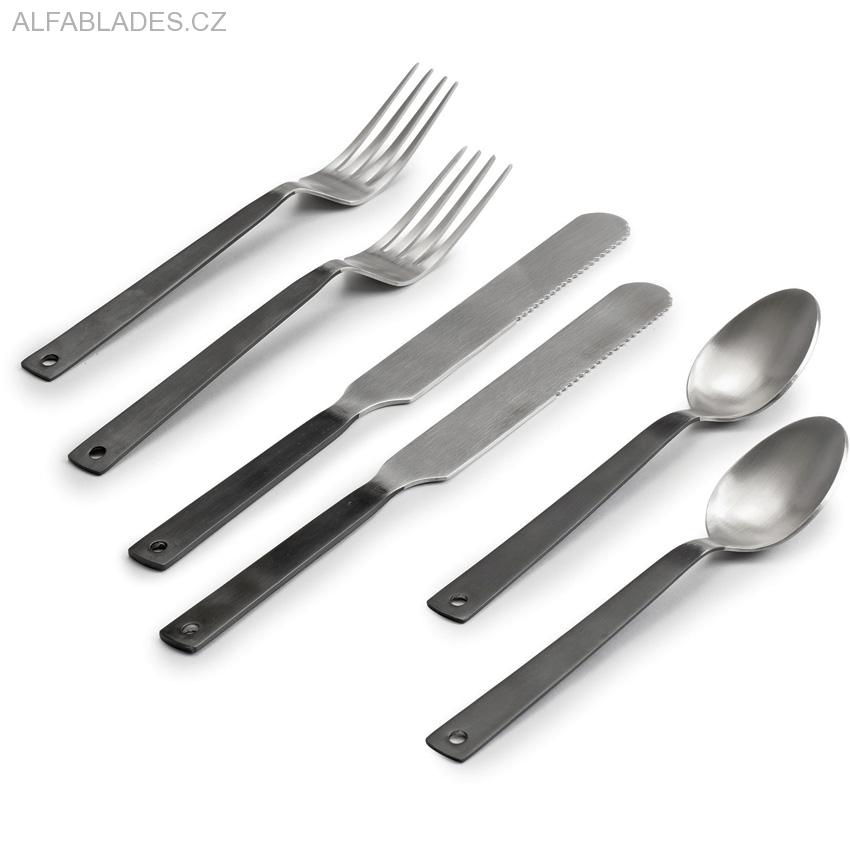 BAREBONES LIVING Flatware Set Polished