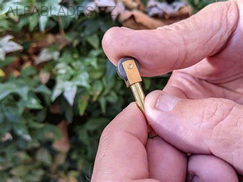 MARATAC PSK Brass Flint Wheel Sparker