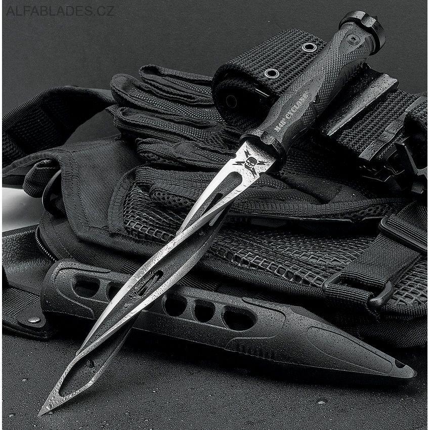 UNITED CUTLERY M48 Tri-Edged Spiraling Dagger Knife