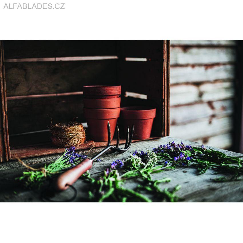 BAREBONES LIVING Cultivator