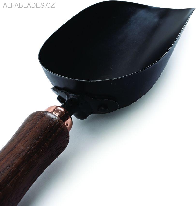 BAREBONES LIVING Garden Scoop