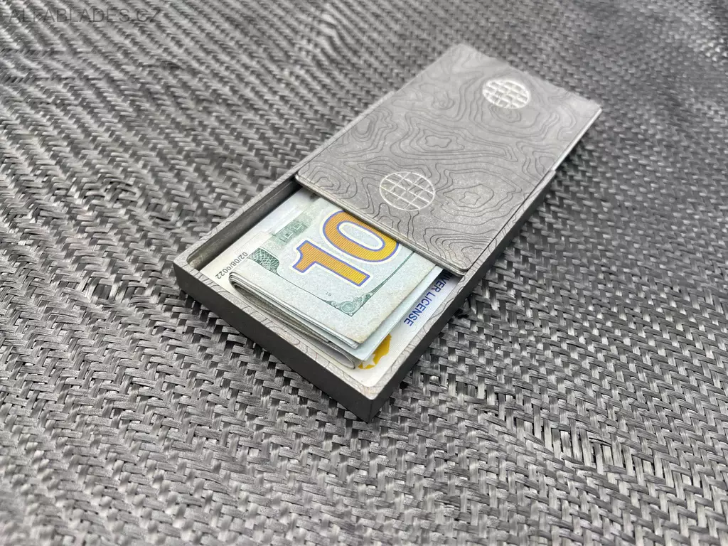 MARATAC Slide Top Card Holder