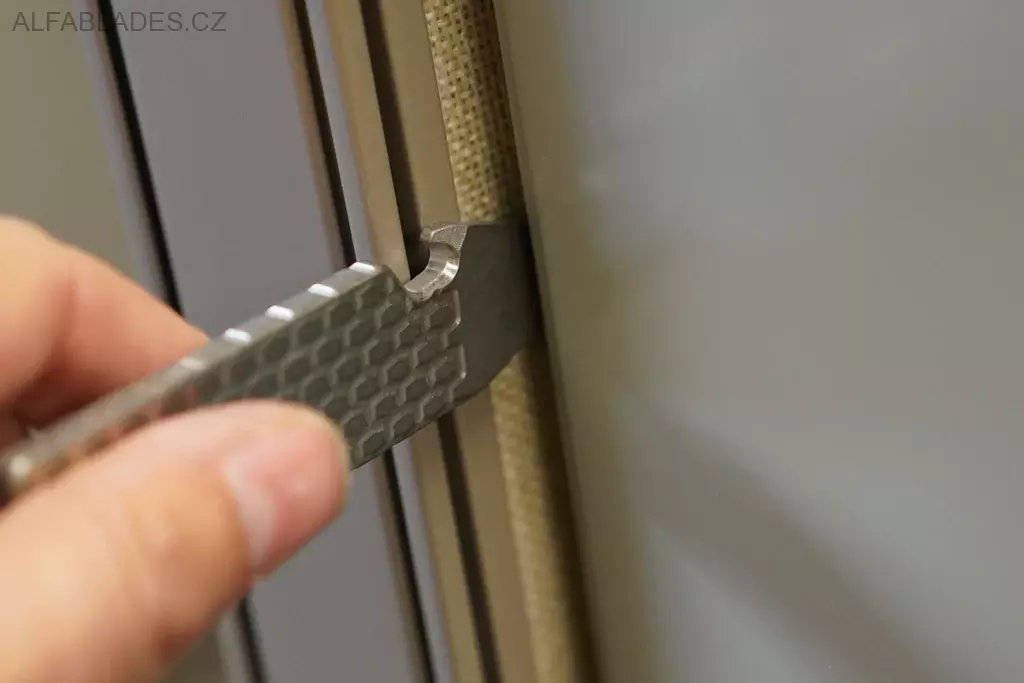 MARATAC PryX Tactical Gentleman's Titanium MultiTool