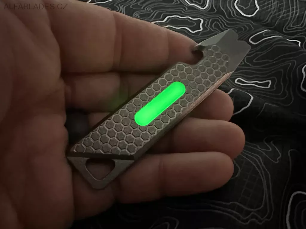 MARATAC Glow PryX Mini Titanium MultiTool