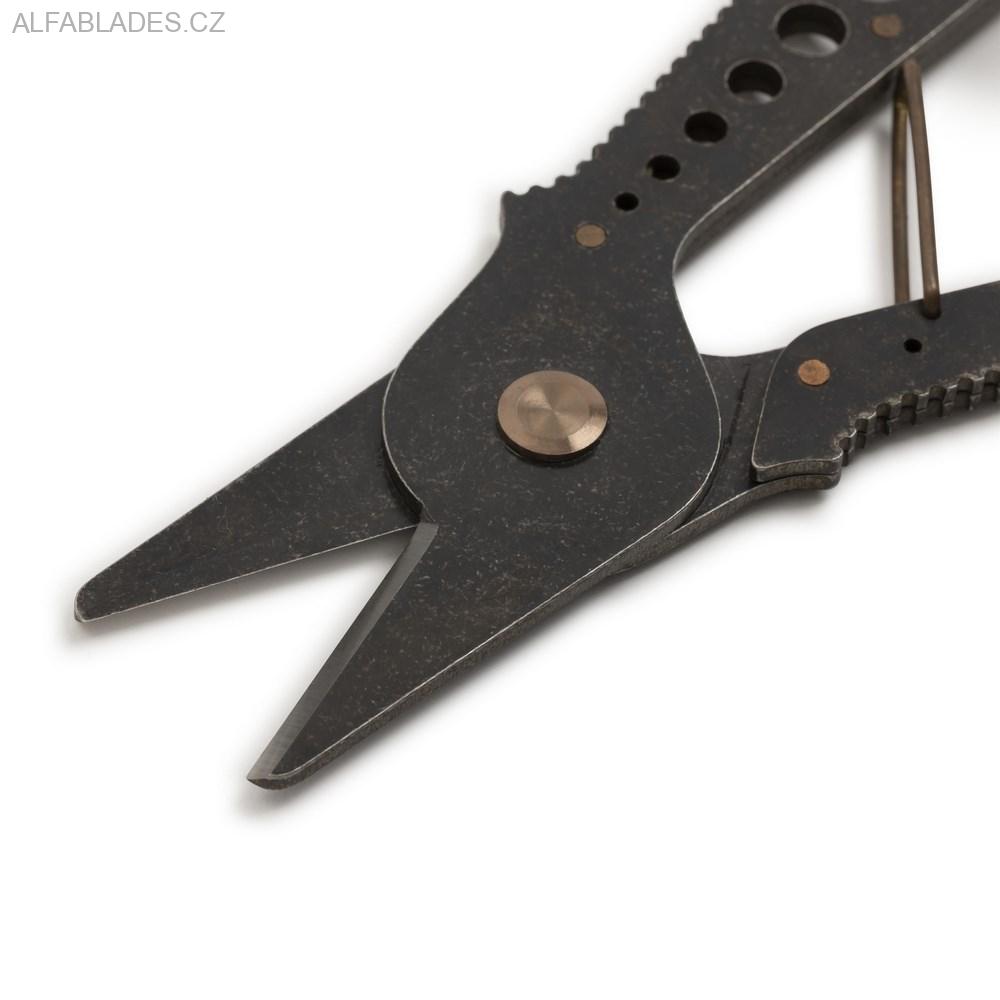 BAREBONES LIVING Herb Harvest and Strip Tool Black