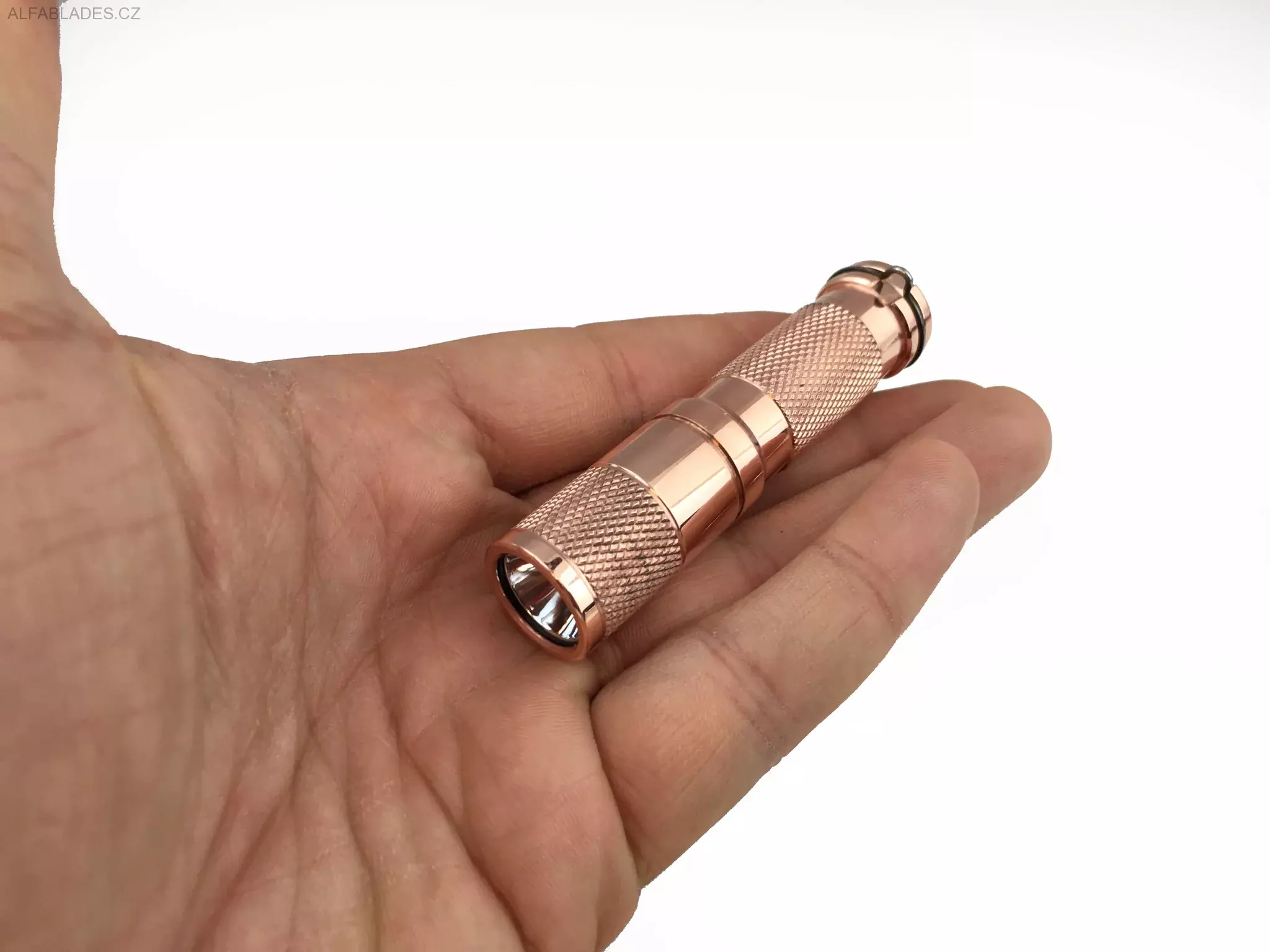 MARATAC AA Copper Flashlight
