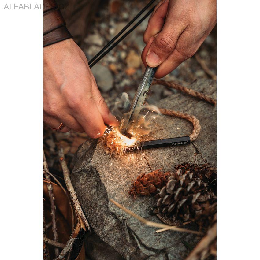 ÜBERLEBEN Tindar Wick and Bellow