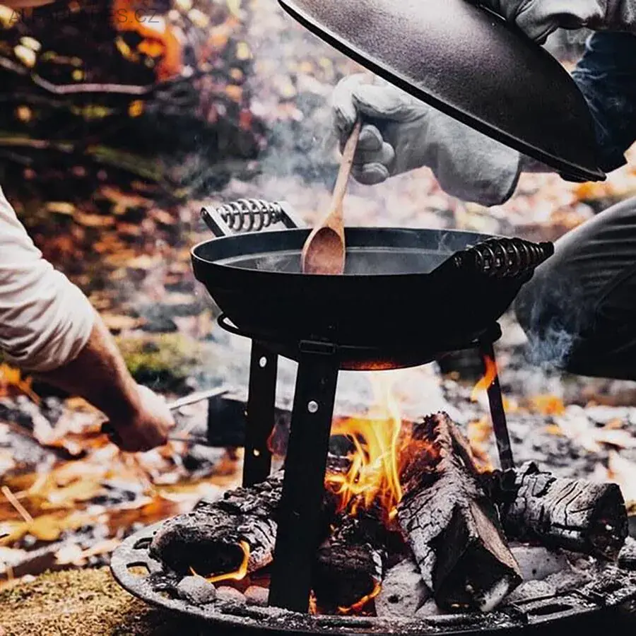 BAREBONES LIVING All-In-One Cast Iron Grill 