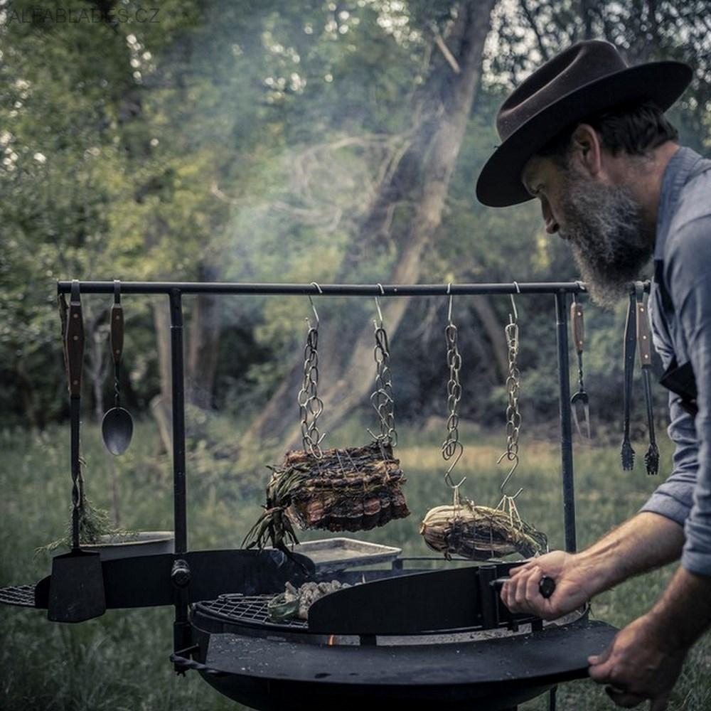 BAREBONES LIVING Cowboy Fire Pit Grill Side Table 30"