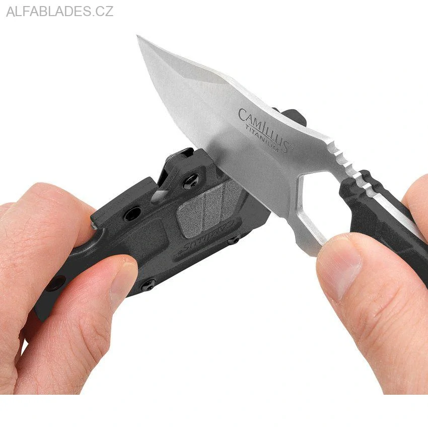 CAMILLUS Comb Black 7,25 