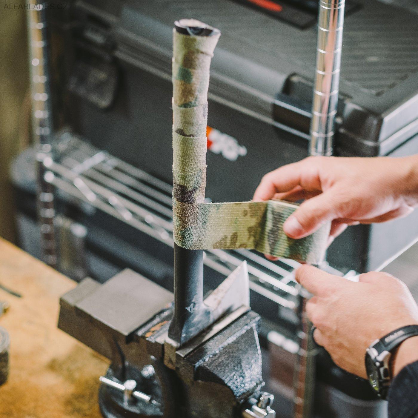 GEAR AID Camo Form Self Cling Wrap Realtree Edge