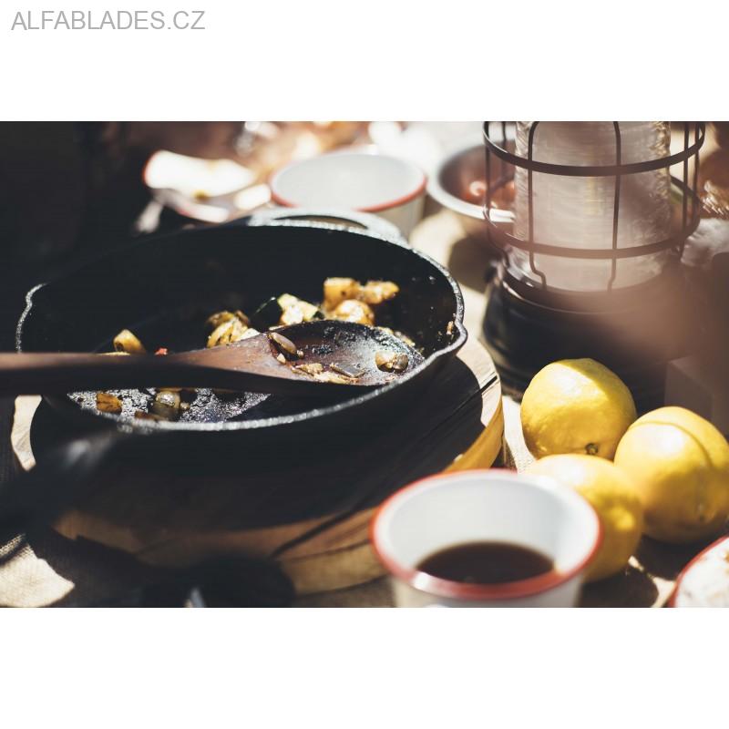 BAREBONES LIVING Cast Iron Skillet 12" 30 cm 