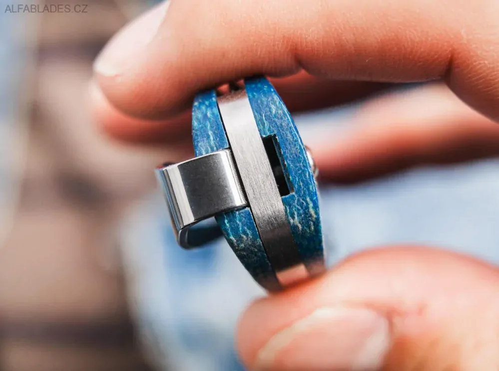 BÖKER TRPPR Coffin Denim Micarta