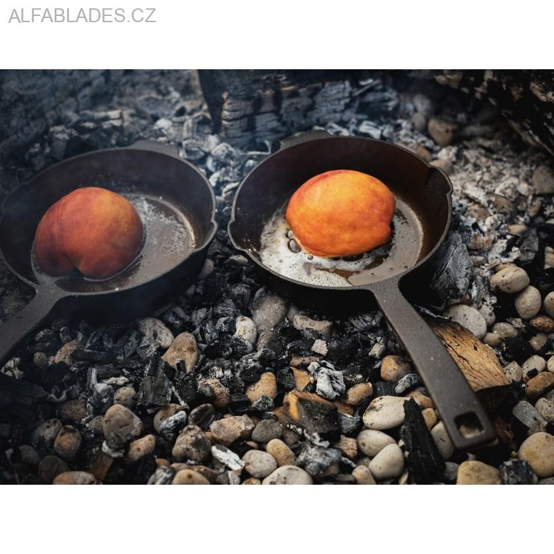 BAREBONES LIVING All-In-One Cast Iron Skillet 10" 25 cm 